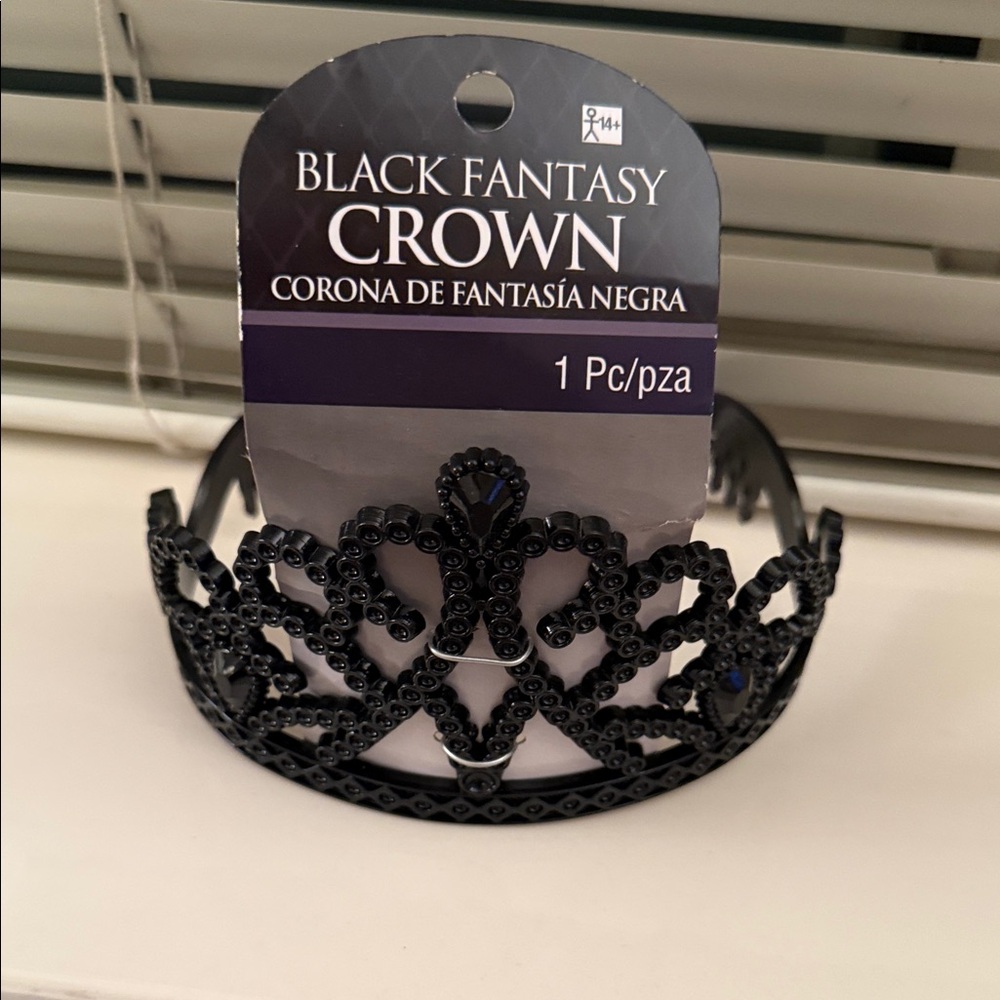 Black Fantasy Crown